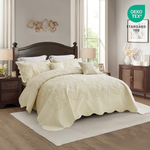 Oversized King Bedspread 128x120 Extra Wide, Paisley Pattern Design, Lightweight Bedding Cover, Reversible, 5 Piece, 100% Microfiber, King/Cal King, Pure White
