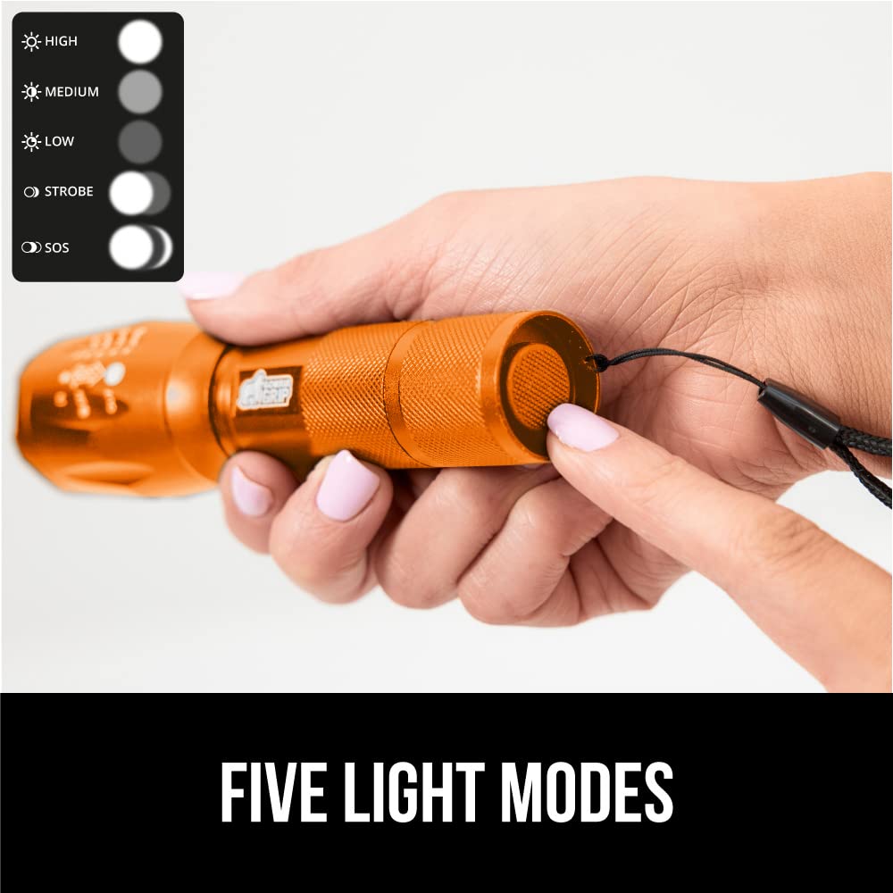 Gorilla Grip Leistungsstarke LED-Taschenlampe, 237 m, wasserfest, 5 einstellbare Modi, taktische Taschenlampe, hohe Lumen, ultrahelle Akku-Zoom-Taschenlampen, kleines Mini-Taschenlampen-Zubehör fürs Campingauto, 2er-Pack, Gold