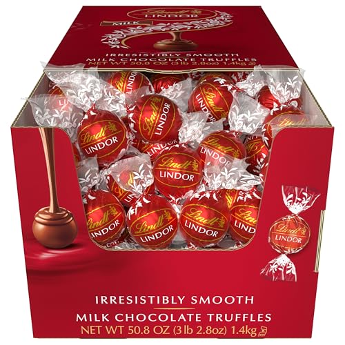 Lindt LINDOR Milk Chocolate Candy Truffles, Milk Chocolate with Smooth, Melting Truffle Center, 25.4 oz., 60 Count