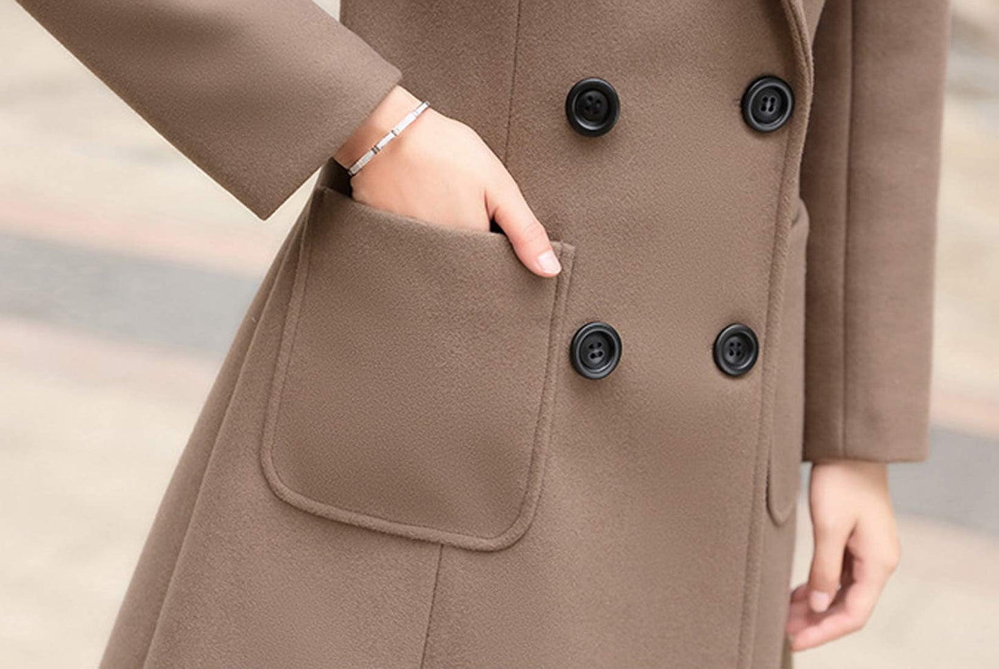 chouyatou Eleganter, zweireihiger Übermantel aus Wollmischung für Damen mit Reverskragen