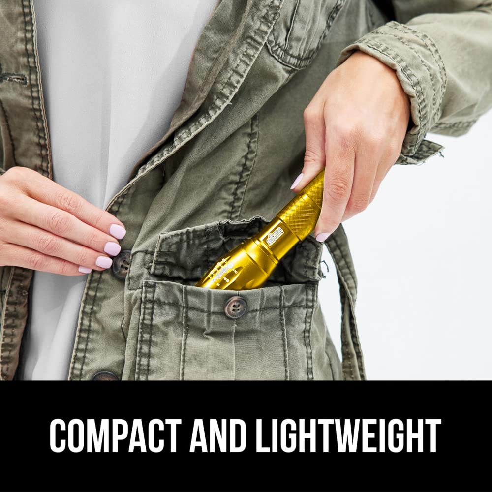 Gorilla Grip Leistungsstarke LED-Taschenlampe, 237 m, wasserfest, 5 einstellbare Modi, taktische Taschenlampe, hohe Lumen, ultrahelle Akku-Zoom-Taschenlampen, kleines Mini-Taschenlampen-Zubehör fürs Campingauto, 2er-Pack, Gold