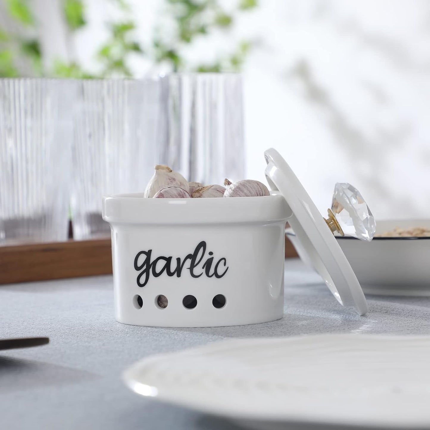 HAOTOP Garlic Keeper with Crystal Lid, 12.5 oz Ceramic Garlic Saver Container for Countertop, Farmhouse Kitchen Decor (Silver)