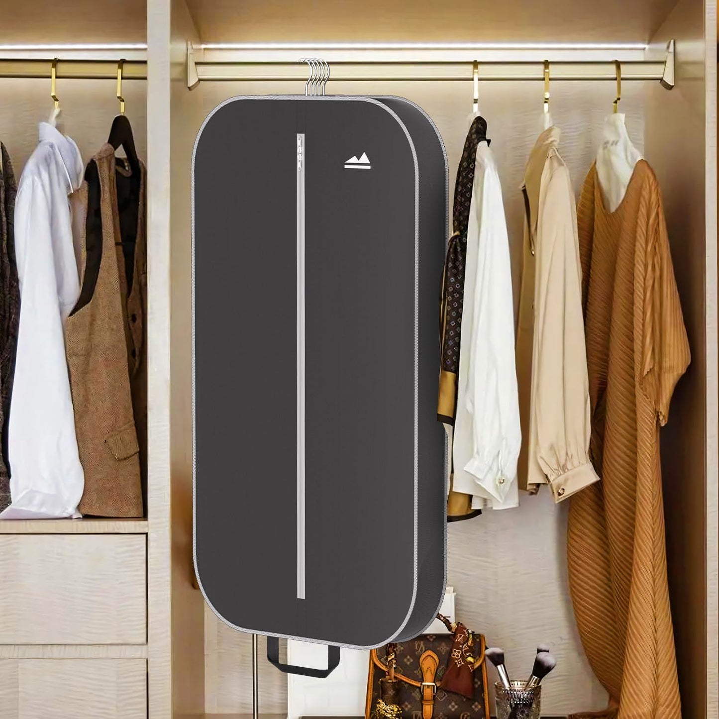 Sacs à vêtements transparents de 50 po pour suspendre des vêtements dans un placard avec soufflets de 4 po, sac de protection pour costumes pour robes, manteaux longs, vestes, pulls, chemises, 3 paquets, noir