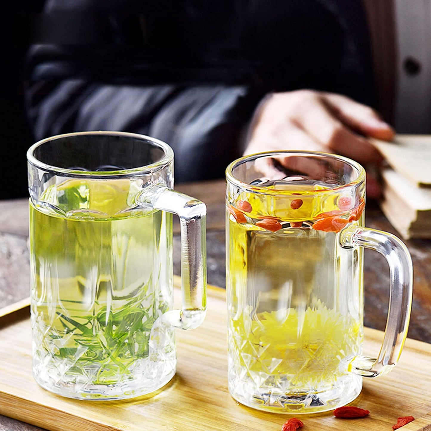 20 OZ Bierkrüge, große, klare deutsche Biergläser mit Henkel für Männer, 2er-Set