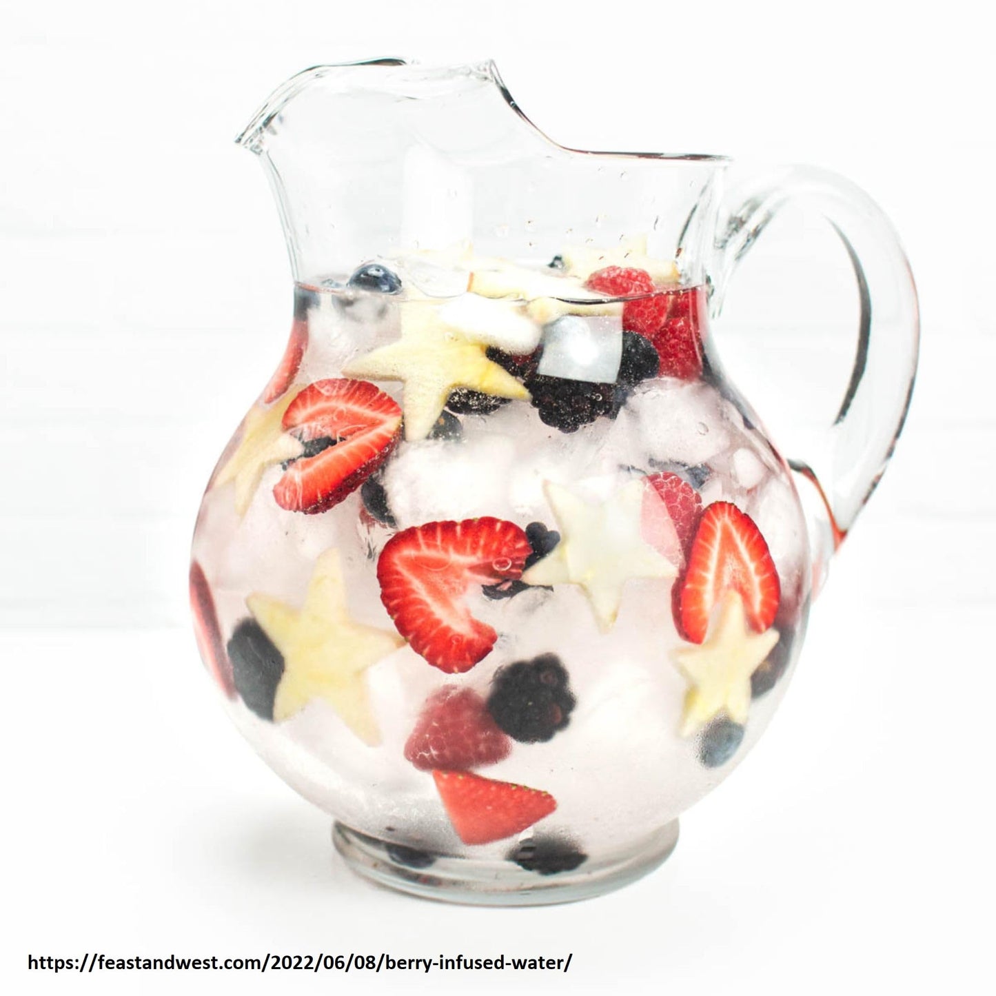 Libbey Acapulco Large Glass Pitcher Set of 2, 89 Oz, Clear, Tall Bubble Glass Pitchers with Handle, Modern Pitcher Set for Iced Tea, Punch, and More