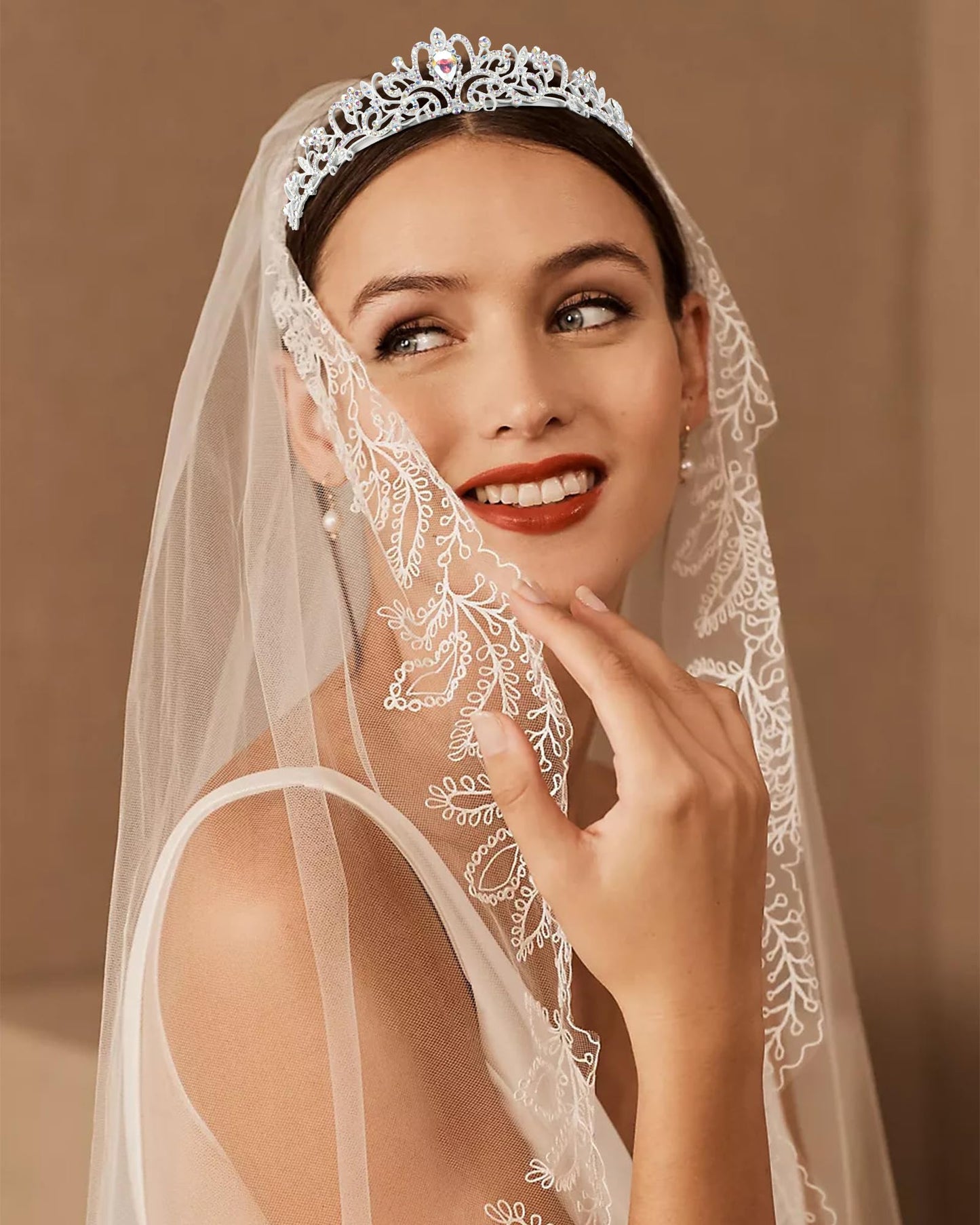 COCIDE Tiara Crystal Crowns Princess Rhinestone Crown with Combs Bride Headbands Bridal Wedding Prom Birthday Party Hair Accessories Jewelry for Women Girls (Silver)