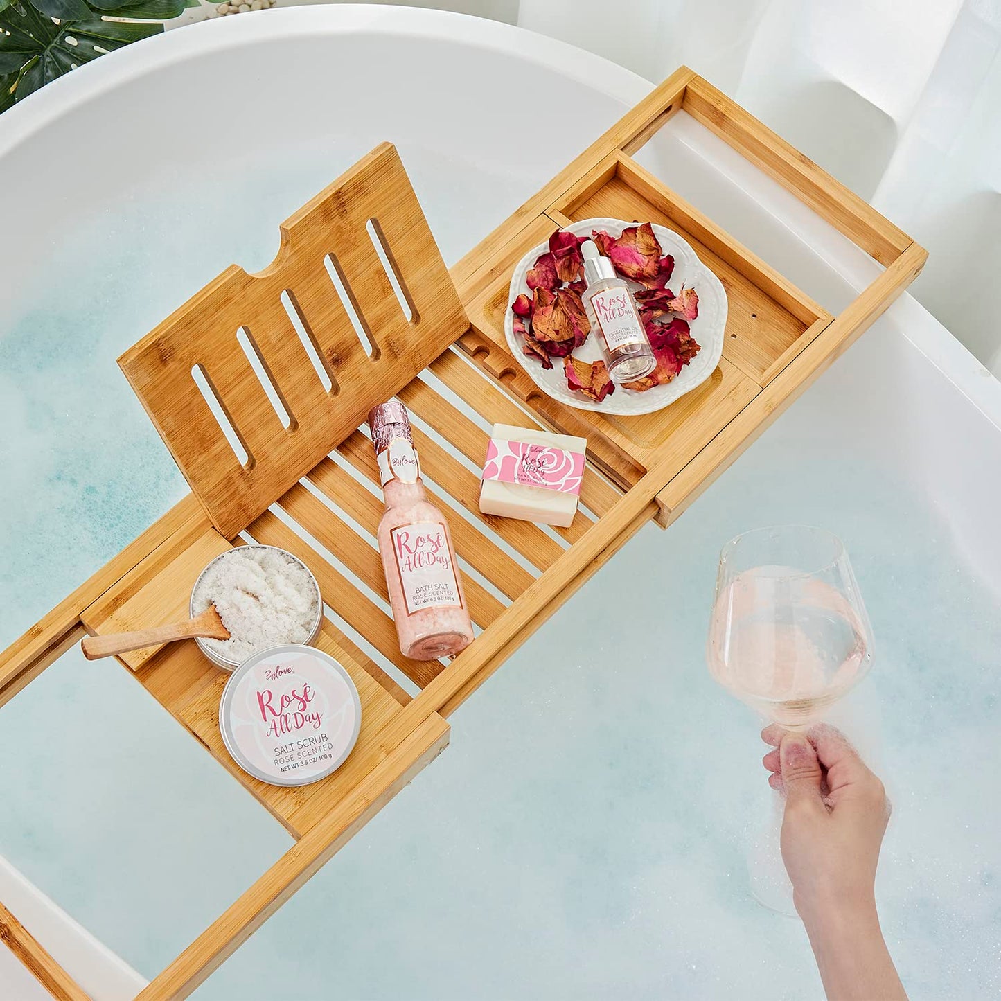 Spa-Geschenke für Frauen, Geschenkset, Selbstpflegeset, Geburtstagsgeschenke, 5-teiliges Rosenbadeset mit Massageöl, Badebombe, Salzpeeling, Seife, Handcreme, Weihnachtsgeschenke für Mama