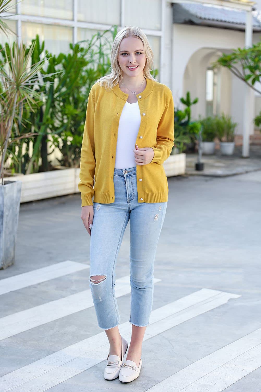 SMILING PINKER Women Cardigan Sweater Crewneck Pearl Button Knitted Tops Medium Weight