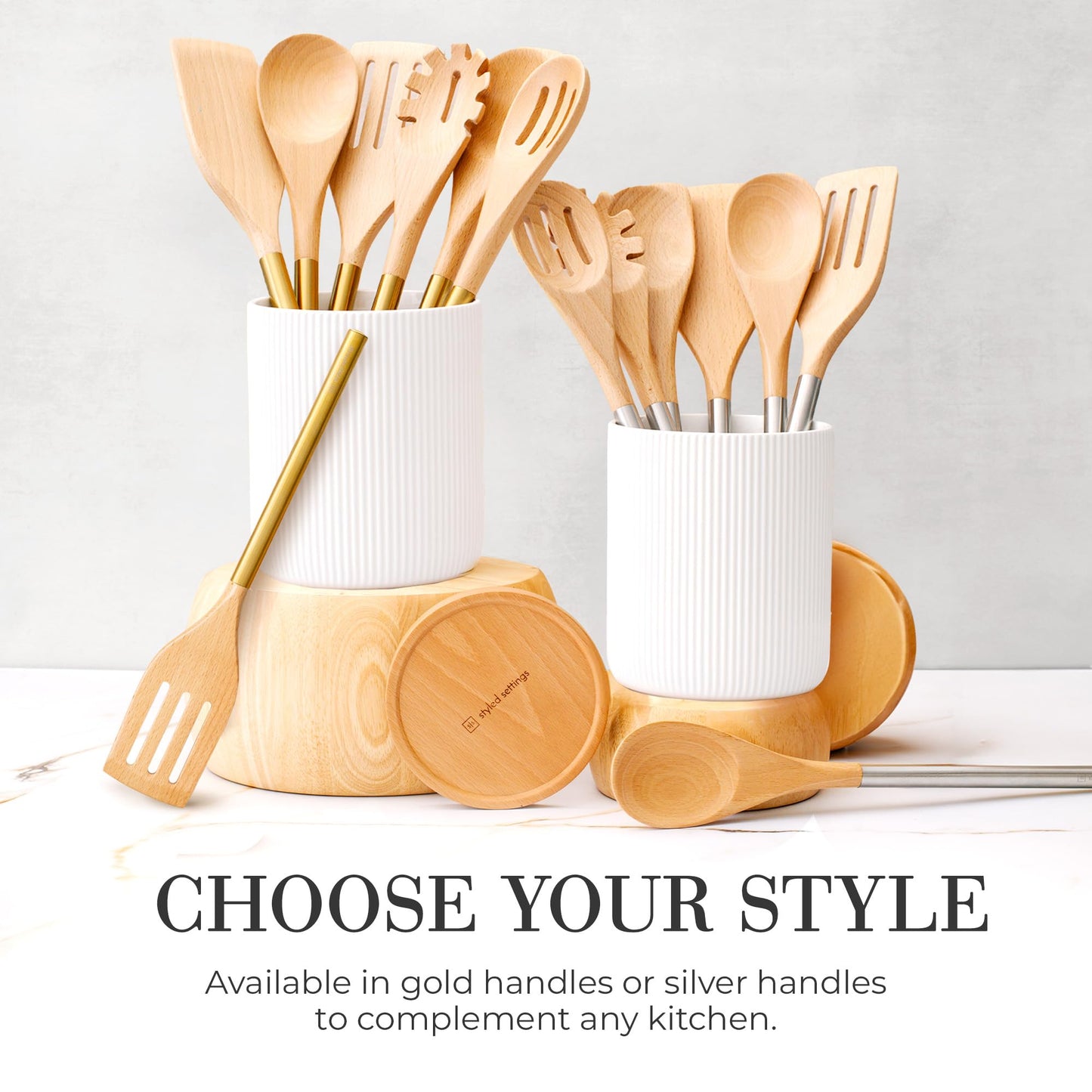 Ensemble d'ustensiles de cuisine en bois – Ensemble de 8 pièces comprenant des ustensiles de cuisine en bois et en or, un porte-ustensiles blanc et un repose-cuillère en bois – Ustensiles de cuisine durables et élégants pour cuisiner et servir
