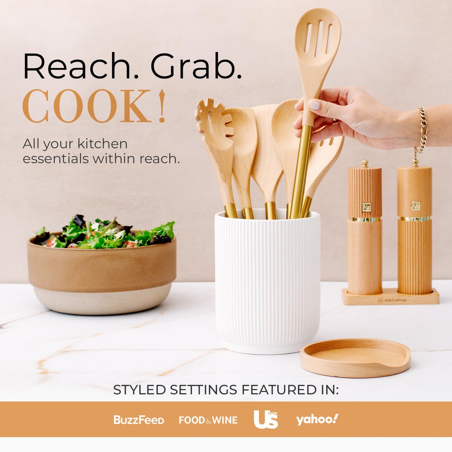 Ensemble d'ustensiles de cuisine en bois – Ensemble de 8 pièces comprenant des ustensiles de cuisine en bois et en or, un porte-ustensiles blanc et un repose-cuillère en bois – Ustensiles de cuisine durables et élégants pour cuisiner et servir
