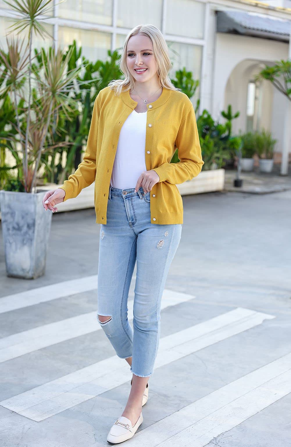 SMILING PINKER Women Cardigan Sweater Crewneck Pearl Button Knitted Tops Medium Weight
