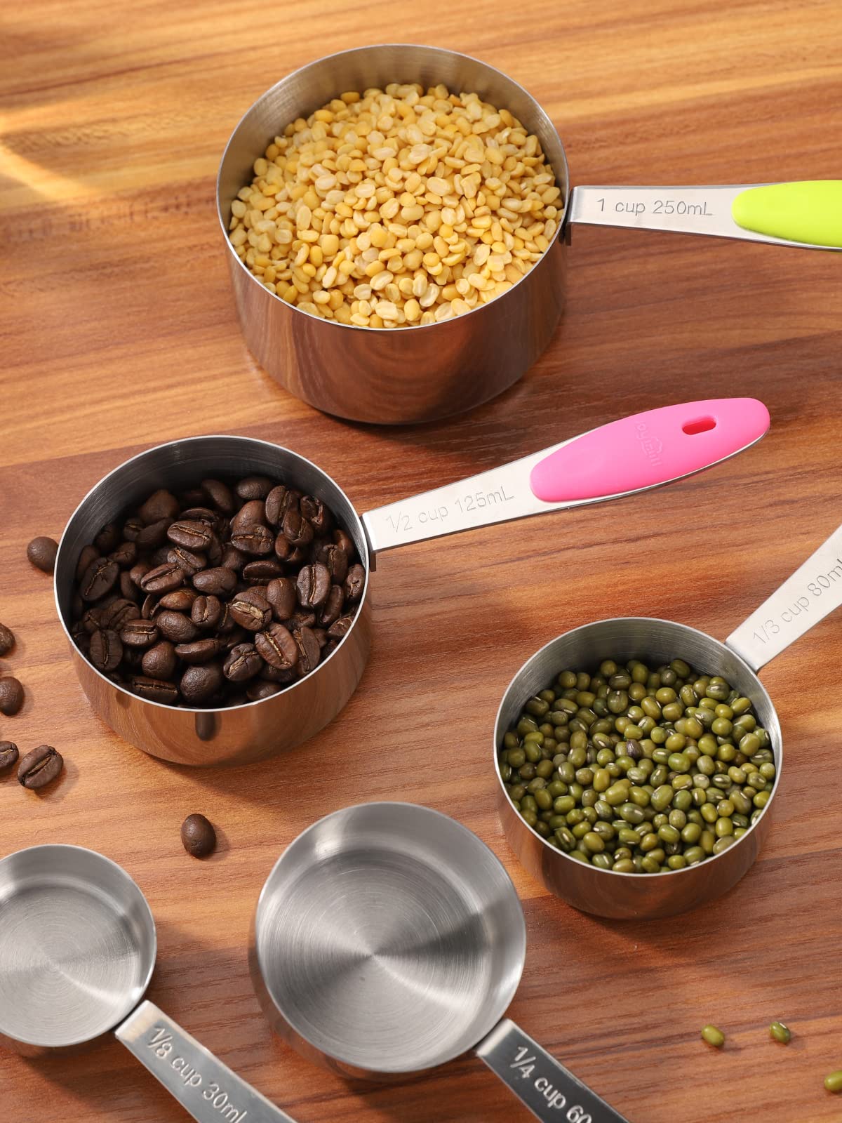 Ensemble de 10 tasses et cuillères à mesurer en acier inoxydable Joyhill, ensemble de tasses à mesurer emboîtables en métal avec poignées en silicone doux au toucher pour ingrédients secs et liquides, cuisine et pâtisserie (noir)