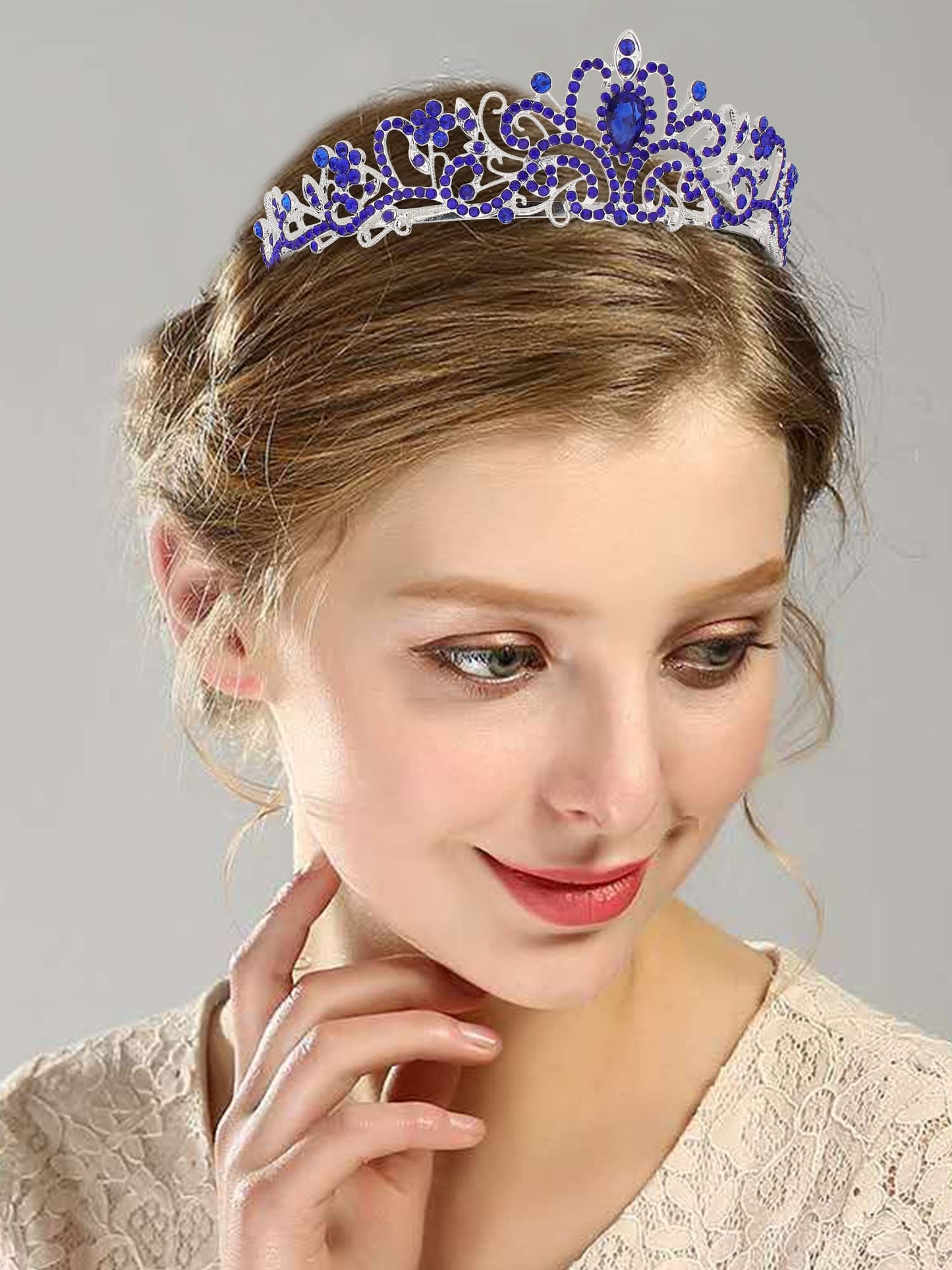 COCIDE Tiara Crystal Crowns Princess Rhinestone Crown with Combs Bride Headbands Bridal Wedding Prom Birthday Party Hair Accessories Jewelry for Women Girls (Silver)