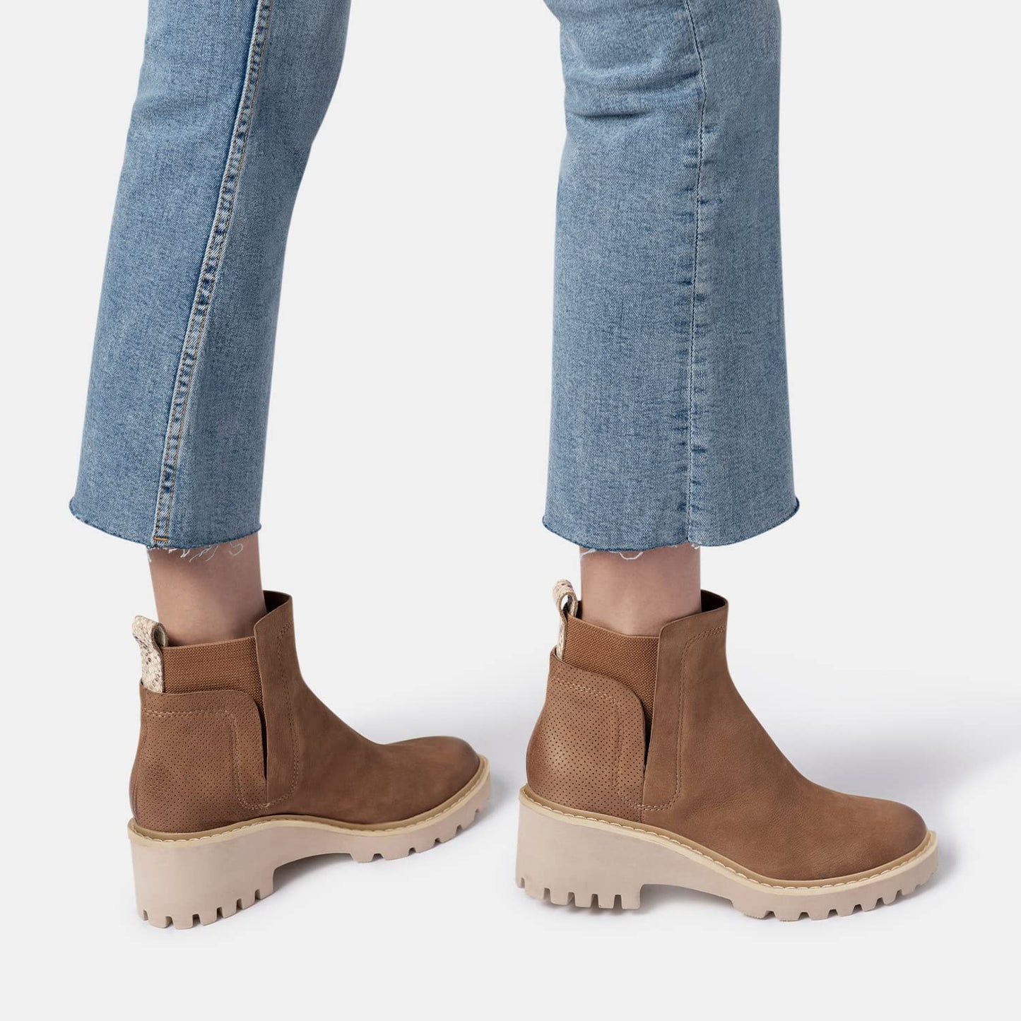 Trish Lucia Damen Chelsea-Stiefel mit Plateausohle, knöchelhoch, klobiger Blockabsatz, rutschfest, Wildleder, modische Schlupfstiefeletten