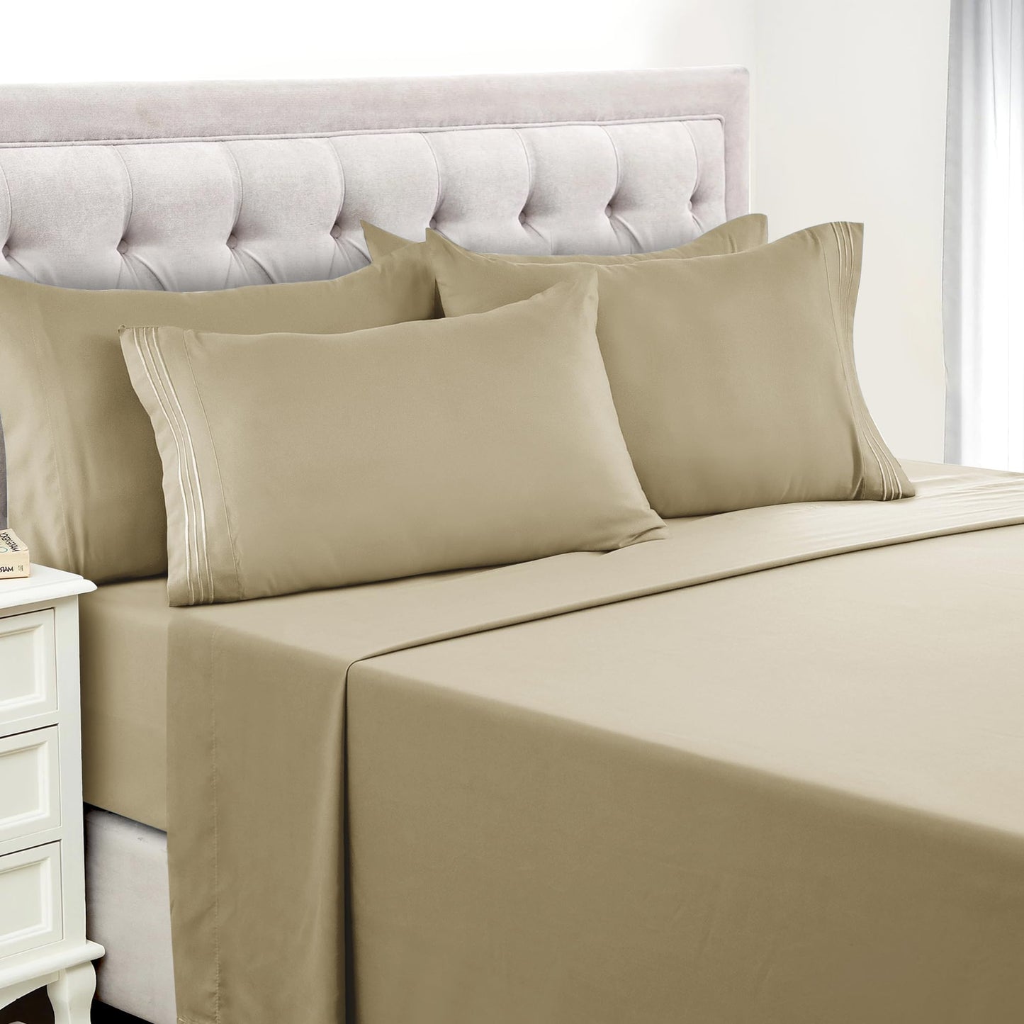 LUX Decor Paisley King-Bettlaken-Set, 6-teilig, weiche, knitterfreie Mikrofaser-Bettlaken – luxuriös bedruckte Bettlaken, inklusive Bettlaken, Spannbettlaken mit tiefen Taschen und 4 Kissenbezügen – Taupe