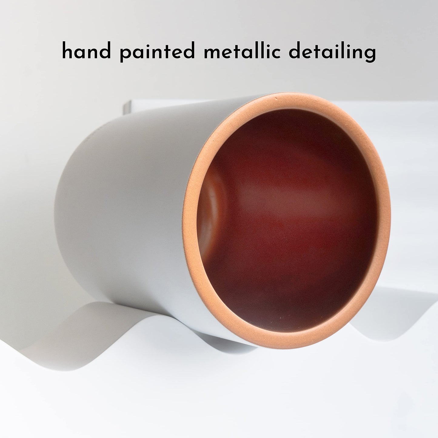 Ensemble d'ustensiles de cuisine en bois – Ensemble de 8 pièces comprenant des ustensiles de cuisine en bois et en or, un porte-ustensiles blanc et un repose-cuillère en bois – Ustensiles de cuisine durables et élégants pour cuisiner et servir