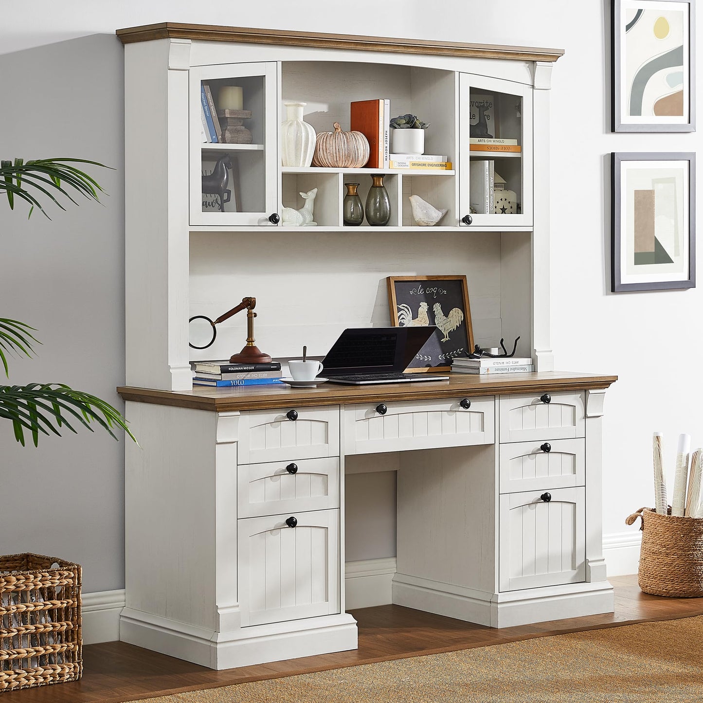 OKD 60-Zoll-Chefschreibtisch mit Schubladen, Home-Office-Schreibtisch im Landhausstil mit Ladestation, Tastaturablage, Aktenschrank-Aufbewahrung, Holz-Computertisch für Arbeit und Studium, Antikweiß