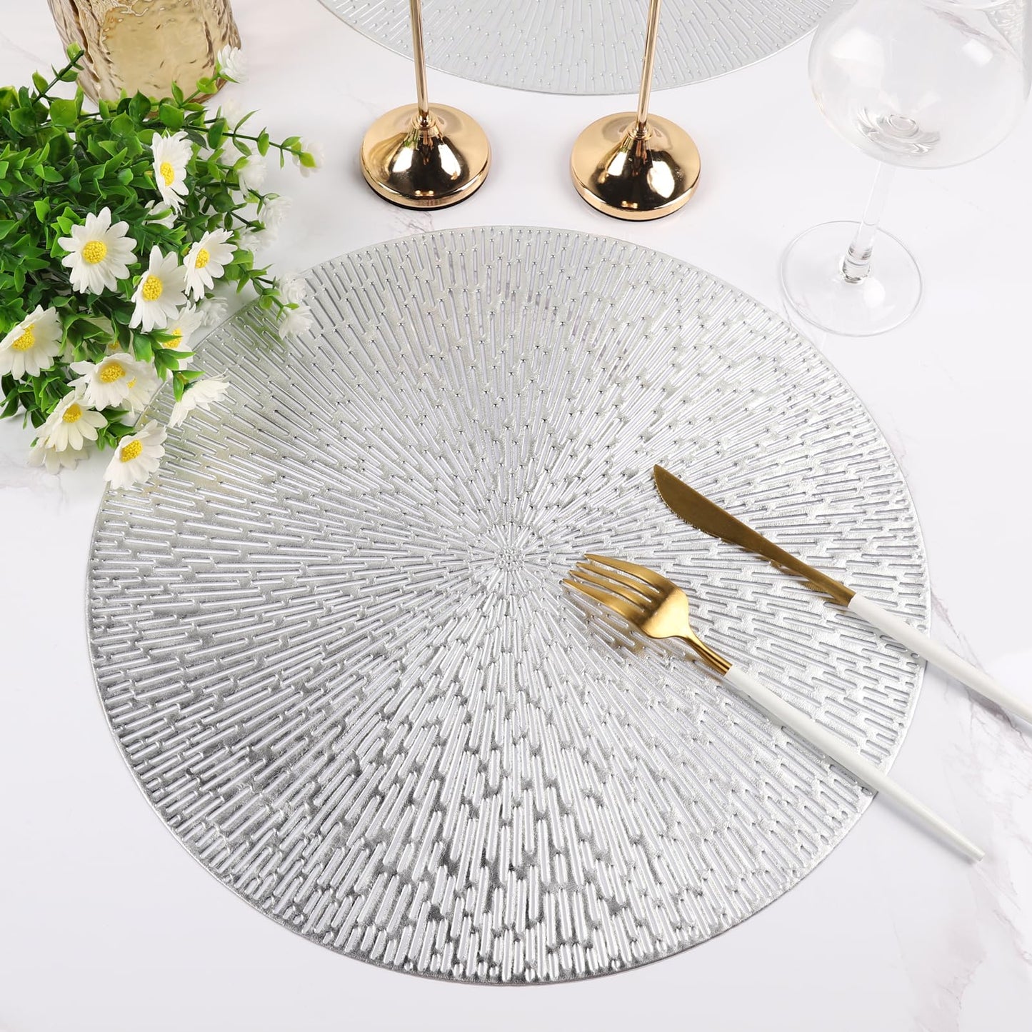 Silberne, runde Tischsets, ausgehöhlte, waschbare und abwischbare Tischsets, Tischsets aus gepresstem Vinyl, 6er-Set für Küchendekorationen zum Jubiläumsessen