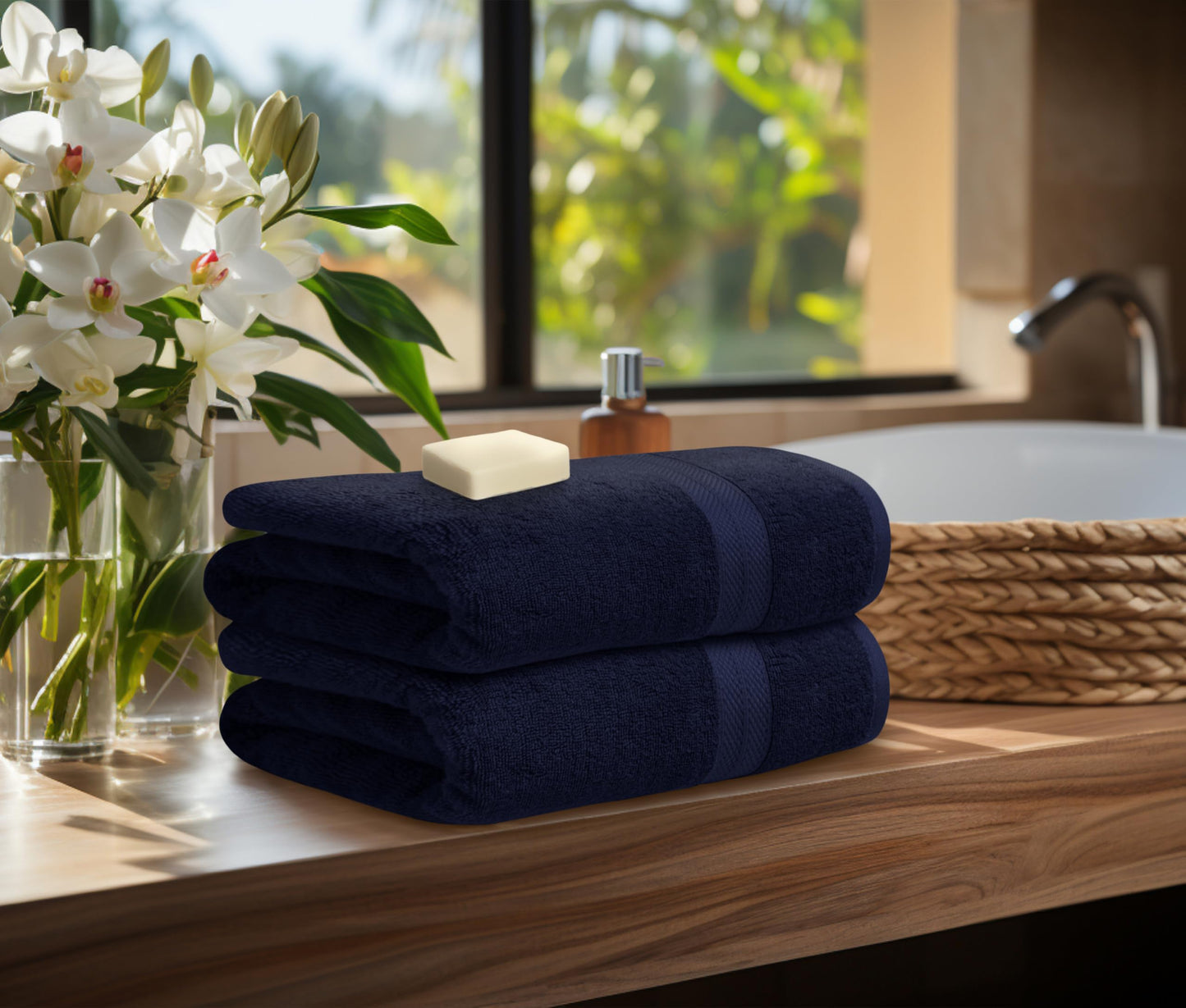 Avalon Towels Luxury 8 Piece Towels Set, 2 Bath Towels, 2 Hand Towels and 4 Washcloths, 600 GSM 100% Ring Spun Cotton Highly Absorbent Bathroom Towel Set, Ideal for Hotel, Spa and Gym (Pink)