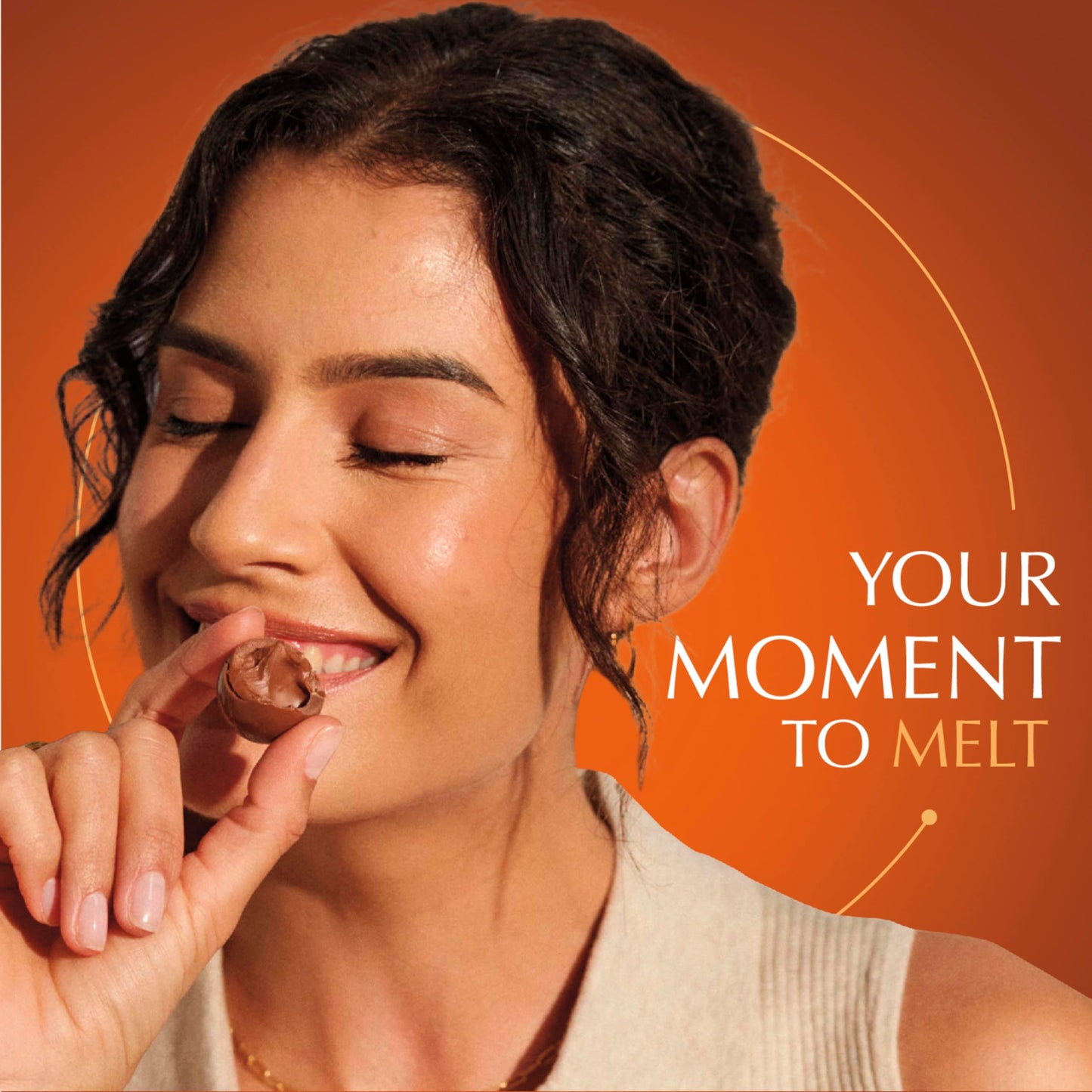 Lindt LINDOR Milk Chocolate Candy Truffles, Milk Chocolate with Smooth, Melting Truffle Center, 25.4 oz., 60 Count