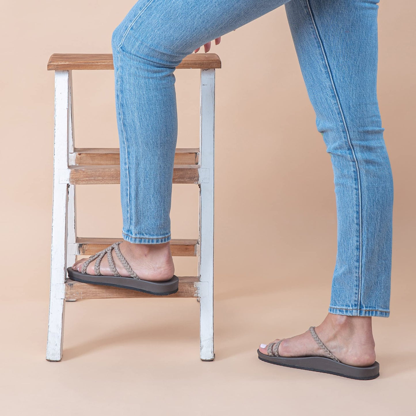 Plaka Relief Flip Flops for Women with Arch Support | Comfy Sandals for Women | Perfect for the Beach, Long Walks or Poolside