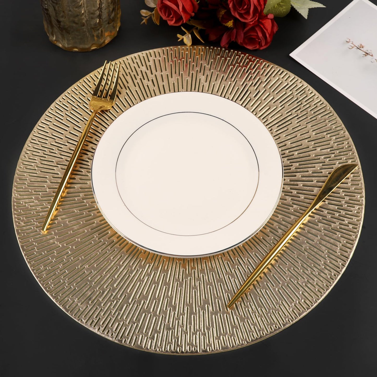 Silberne, runde Tischsets, ausgehöhlte, waschbare und abwischbare Tischsets, Tischsets aus gepresstem Vinyl, 6er-Set für Küchendekorationen zum Jubiläumsessen