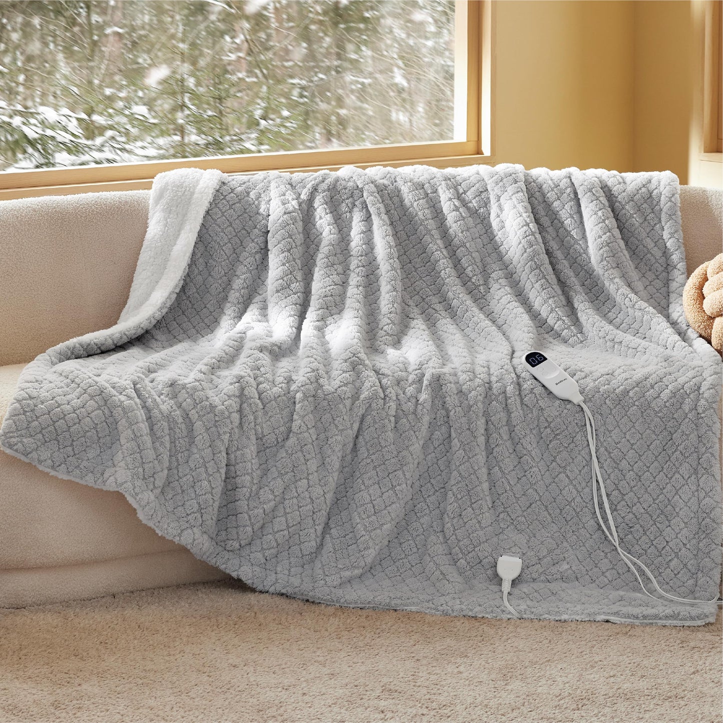 Electric Heated Blanket/Throw - Seamless Flannel Electric Blanket, Heating Blanket with 4 Time Settings & 6 Heat Settings, Warm Blanket Gift for Grandma (50x60 inches, Black)