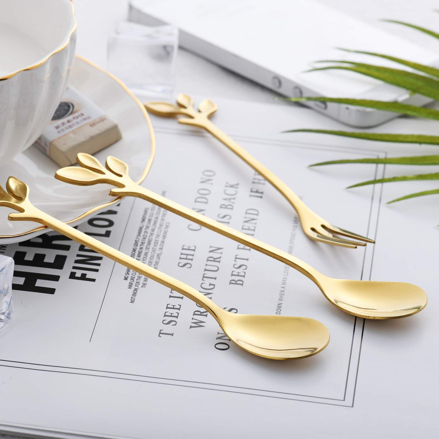 10 Pcs Long Handle Teaspoons, Gold Stainless Steel Stirring Coffee Spoons, Mixing Spoons Set For Ice Cream Cocktail (Gold)