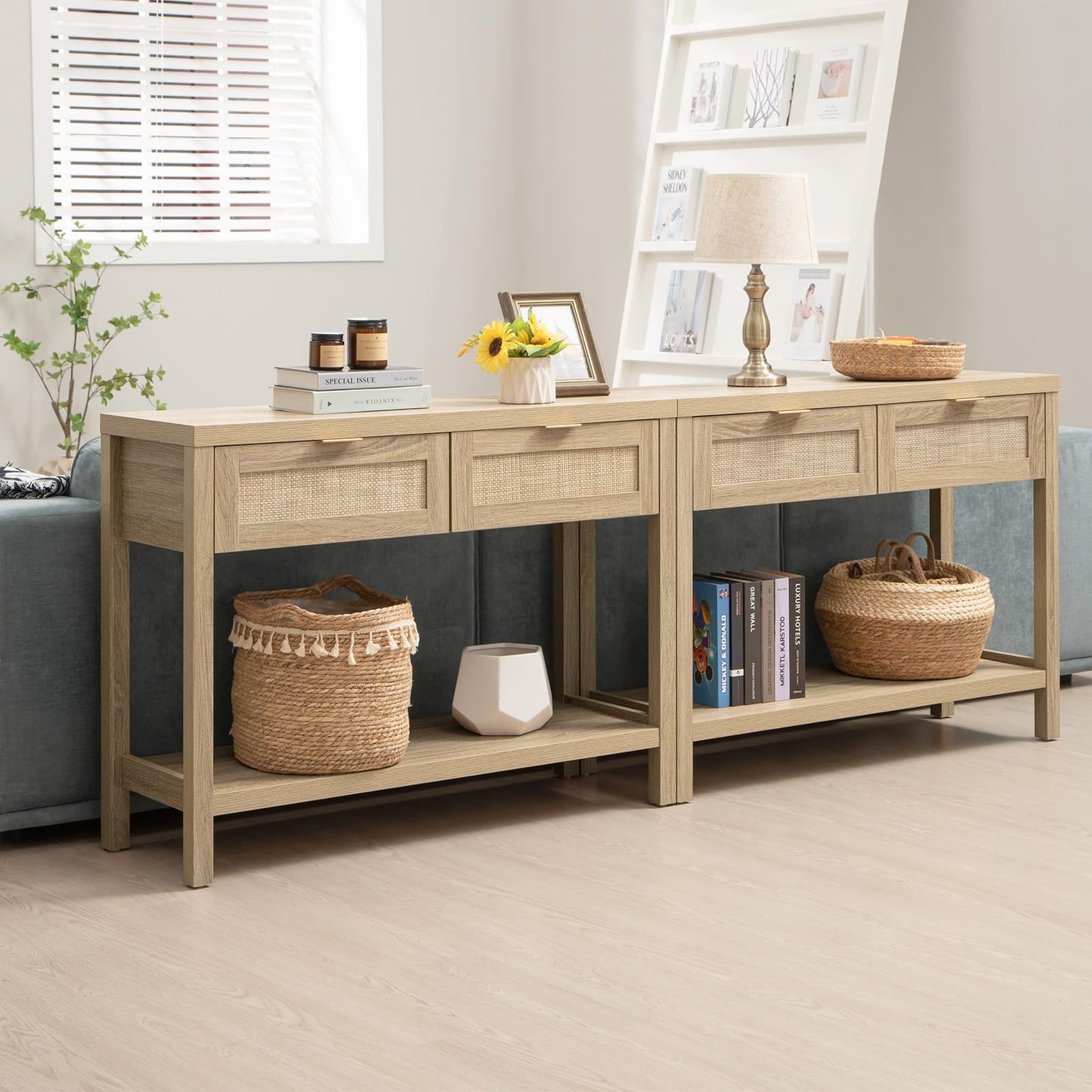 SICOTAS Konsolentisch 2er-Set – Boho-Eingangstisch mit Stauraum und Rattanschubladen, 2-stöckiges Regal, schmale lange Sofatische für das Wohnzimmer, Eingangstisch aus Naturholz für Flur, Foyer, helle Eiche 