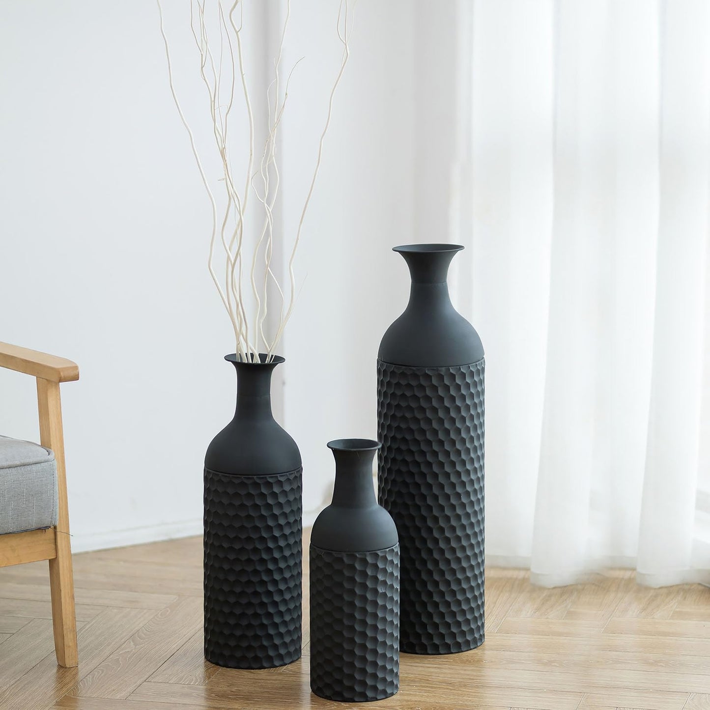 Sziqiqi Grands vases noirs de 27 pouces - Lot de 3 vases sur pied en métal à texture nid d'abeille moderne pour salon, salle à manger, chambre à coucher, maison, coin, couloir, bureau intérieur 