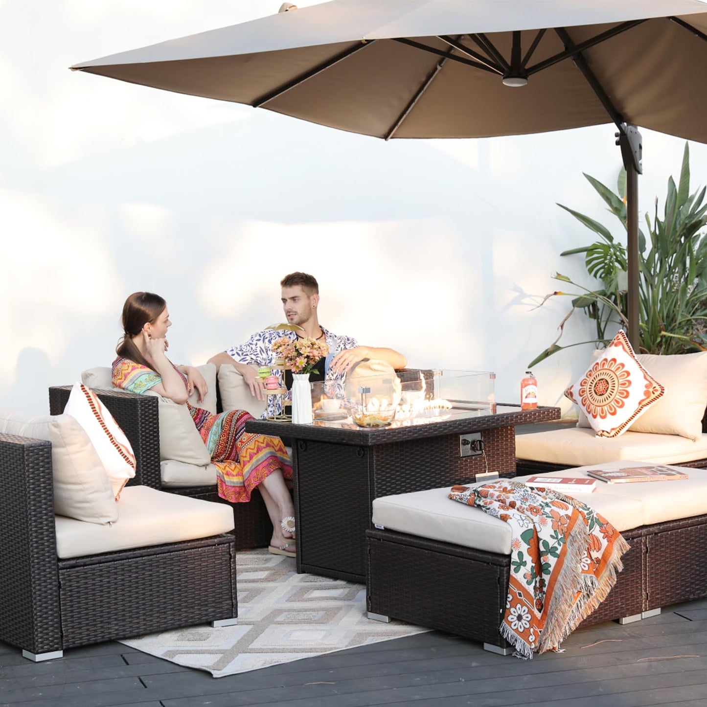 NICESOUL® 13-teiliges großes Luxus-Sofaset für die Terrasse mit Feuerstelle für Erdgas/Propan, 74 cm hohe Rückenlehne, Garten-Sitzgruppe, Gartensofa aus PE-Rattan, dunkelgrau 