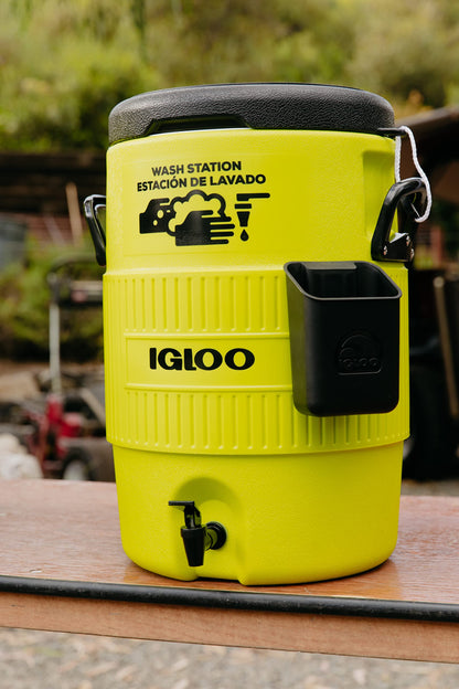 Igloo Sports Cooler | Insulated Beverage Dispenser with Spout |Portable Handwashing Station