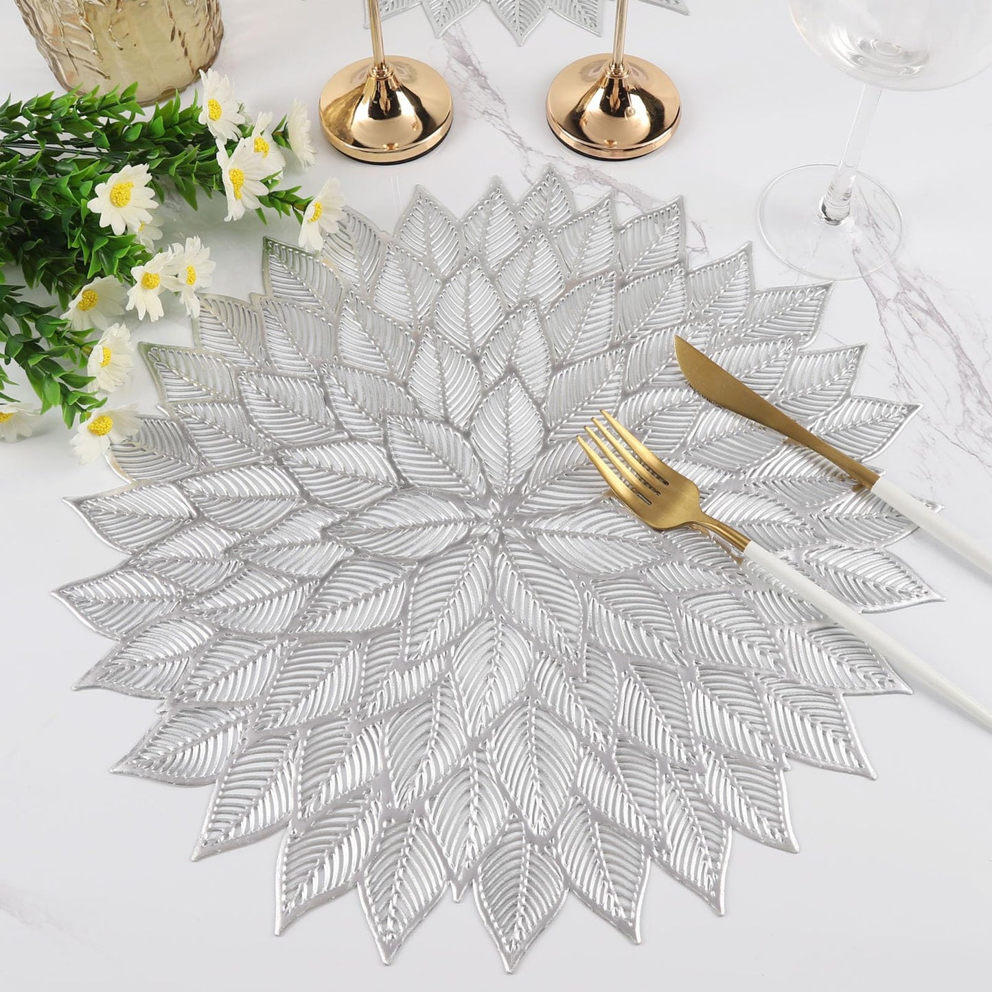 Placemats Set of 6, Round Hollow Out Flowers Place Mats for Dining Table Pressed Vinyl Blooming Leaf Table Mats for Holiday Party Wedding Accent Centerpiece Dinner Table Decoration (Gold)