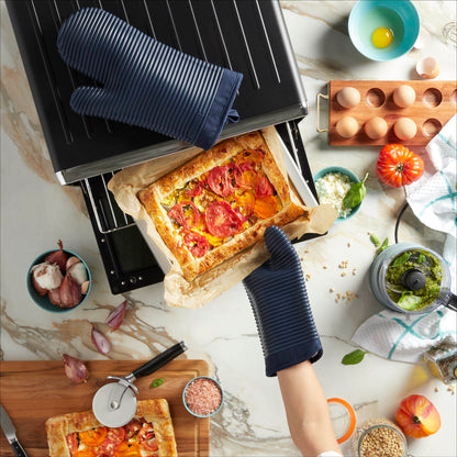 KITCHENAID Ribbed Soft Silicone Oven Mitt 2-Pack Set, Matte Black, 7.5"x13"