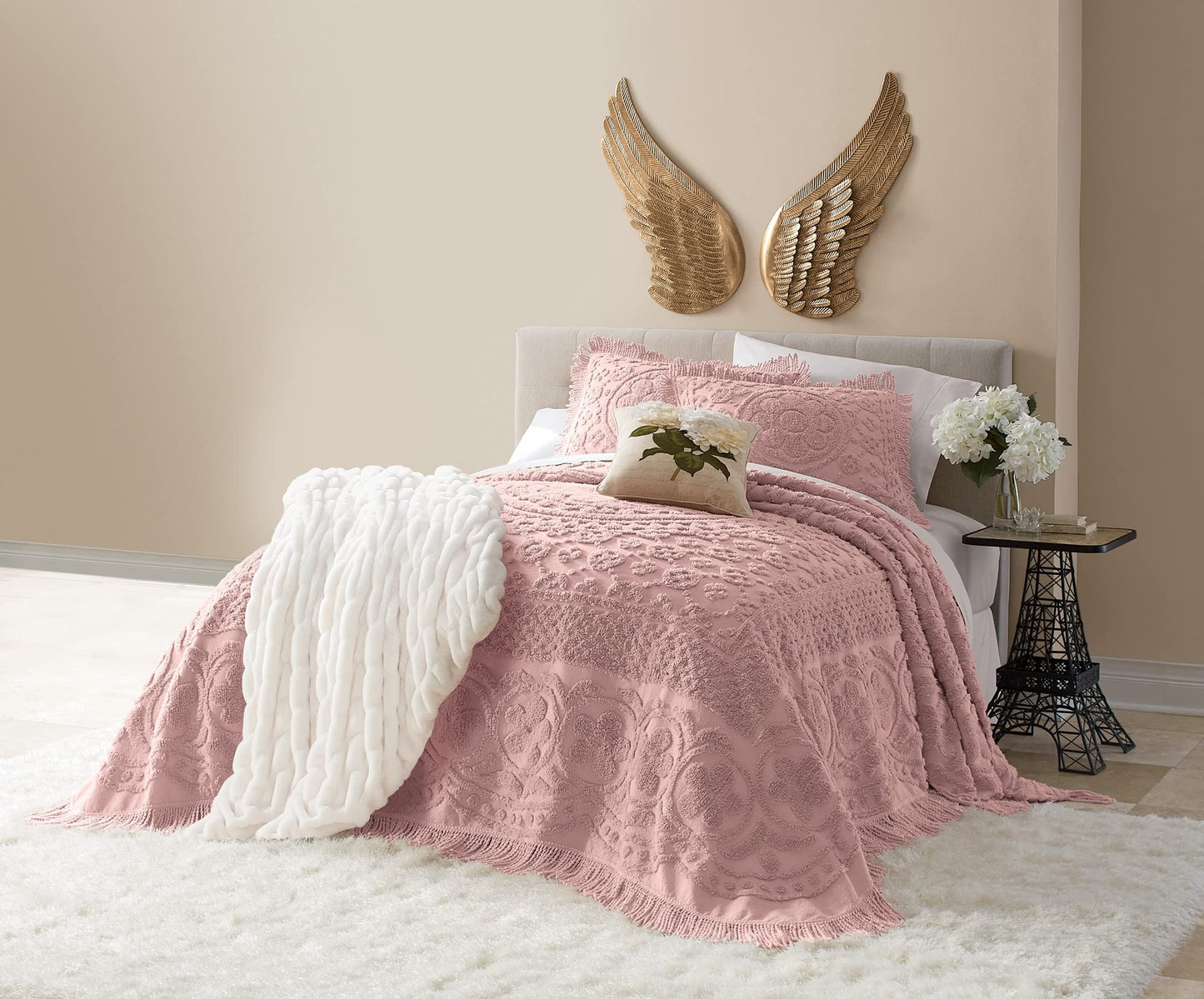 Montgomery Ward Emily Floral Chenille Bedspread, Soft Cotton Comforter, King Size Quilt in Blush - Luxury Hotel Bedding, King Bedspread (Blush, King)