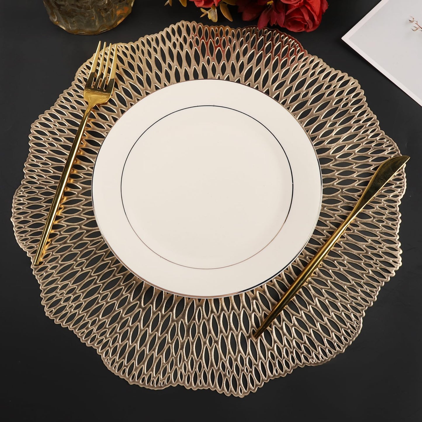 Placemats Set of 6, Round Hollow Out Flowers Place Mats for Dining Table Pressed Vinyl Blooming Leaf Table Mats for Holiday Party Wedding Accent Centerpiece Dinner Table Decoration (Gold)