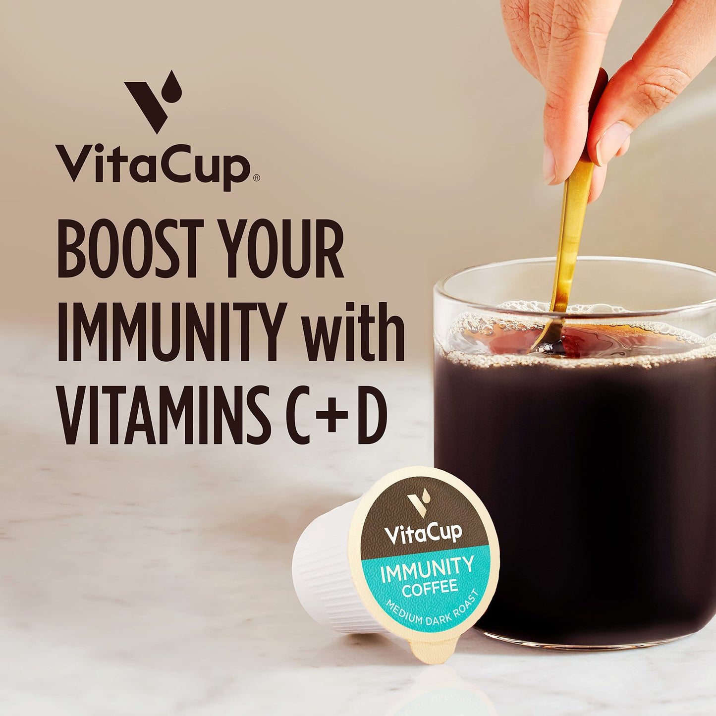 Capsules de café VitaCup Lightning, pour la mémoire et la concentration avec 2X de caféine, grains de café vert, vitamines B, D3, café torréfié foncé et fort, dosettes individuelles recyclables compatibles avec les cafetières Keurig K-Cup, 16 unités 