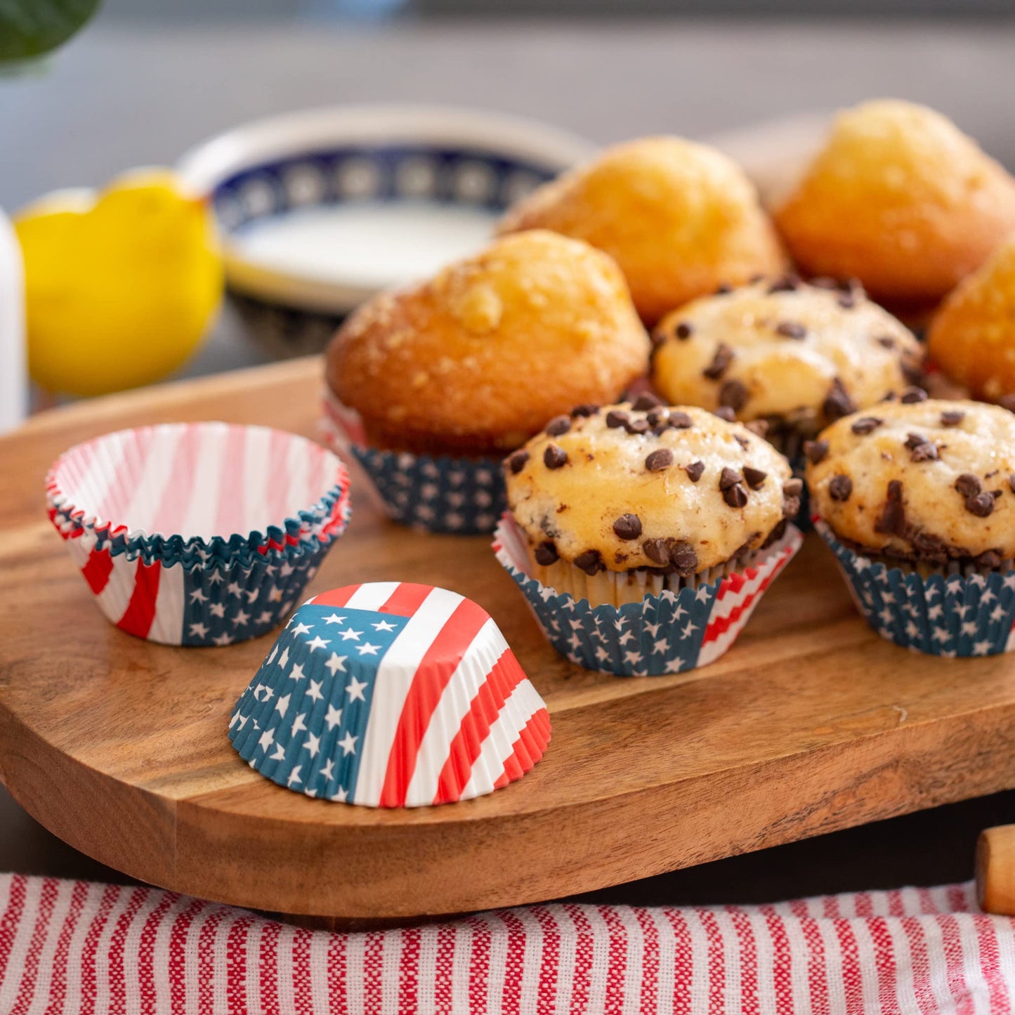 Chef Craft Paper Patterned Valentine's Cupcake Liner Set, 100 Count, Red/Pink