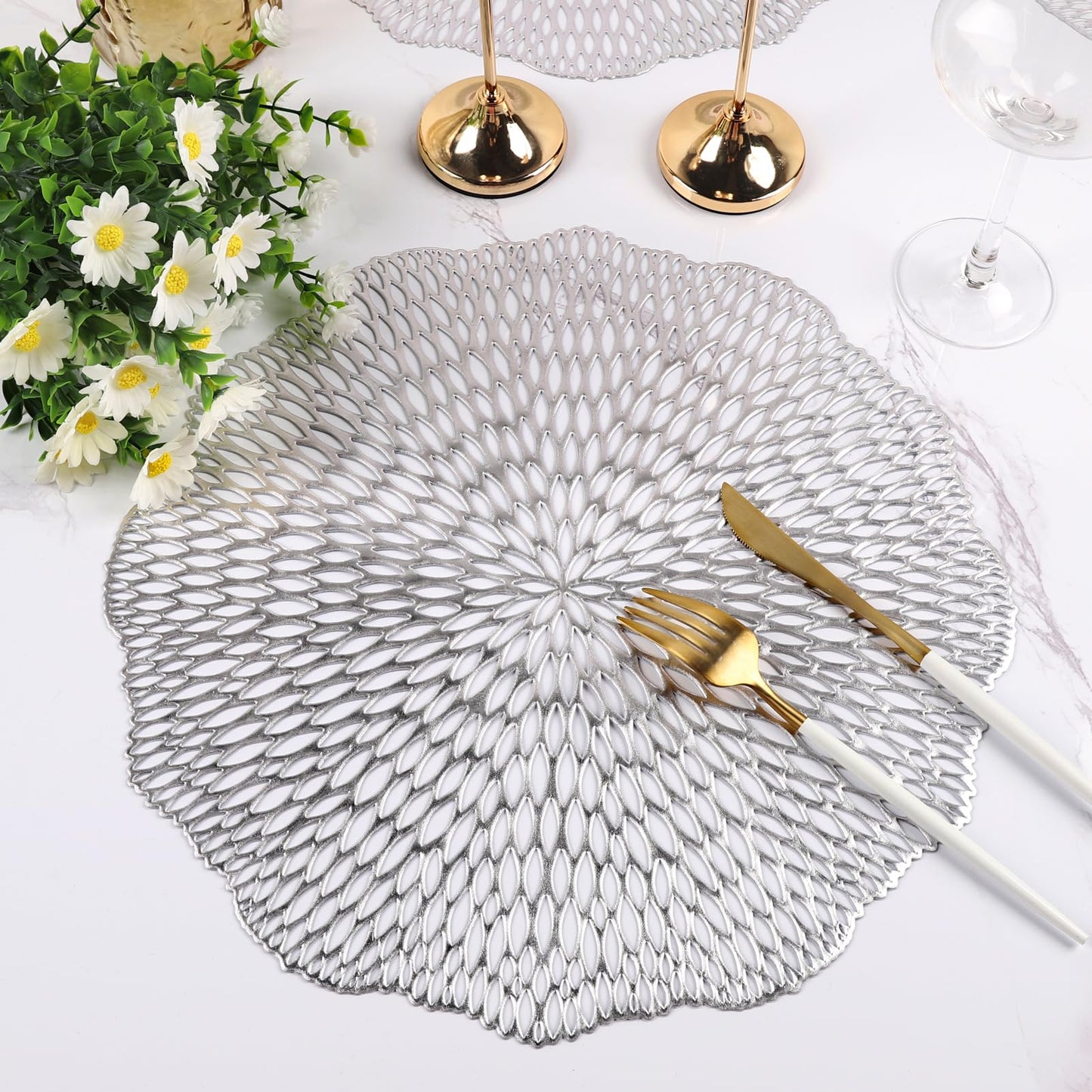 Placemats Set of 6, Round Hollow Out Flowers Place Mats for Dining Table Pressed Vinyl Blooming Leaf Table Mats for Holiday Party Wedding Accent Centerpiece Dinner Table Decoration (Gold)