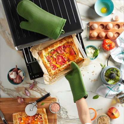 KITCHENAID Ribbed Soft Silicone Oven Mitt 2-Pack Set, Matte Black, 7.5"x13"