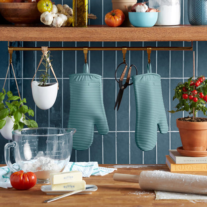 KITCHENAID Ribbed Soft Silicone Oven Mitt 2-Pack Set, Matte Black, 7.5"x13"