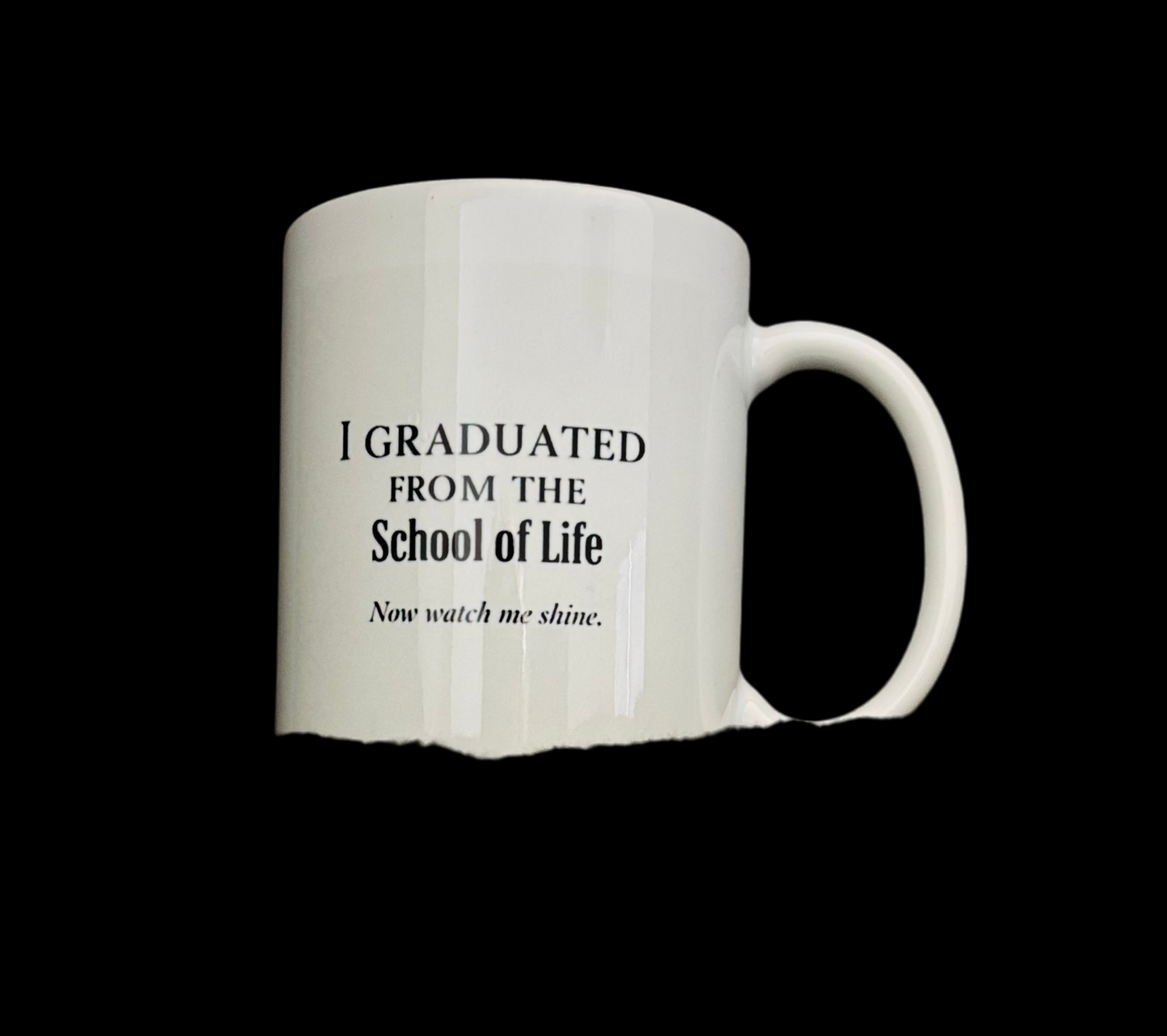 Tasse en céramique « I Graduated: The School of Life » de Chateau Marchetti® de 11 oz | Un symbole de triomphe, de croissance et de résilience | Comprend un cadeau bonus gratuit