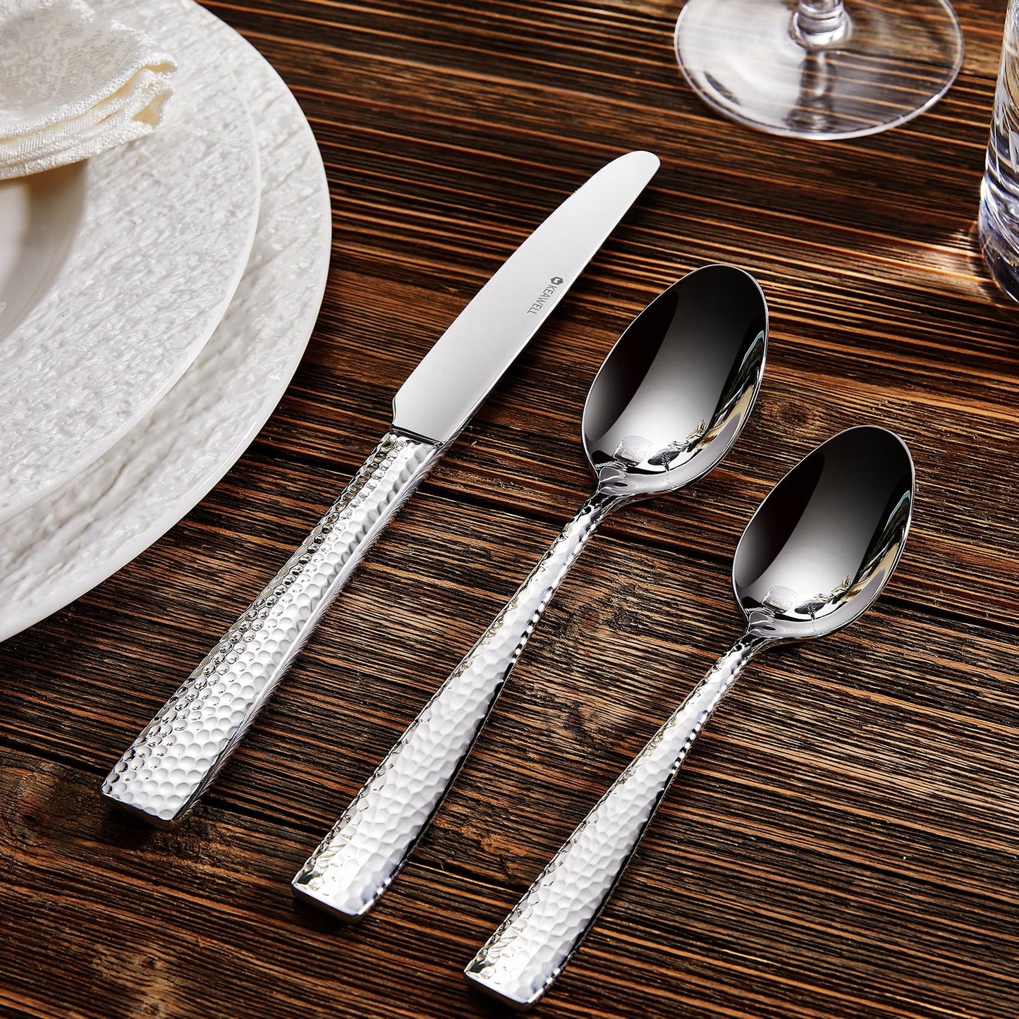 KEAWELL Premium 20/45/65 Piece Louis Hammered Silverware Set with Squared Edge, 18/10 Stainless Steel, Service for 4/8/12, Fine Flatware Set, Dishwasher Safe (45)