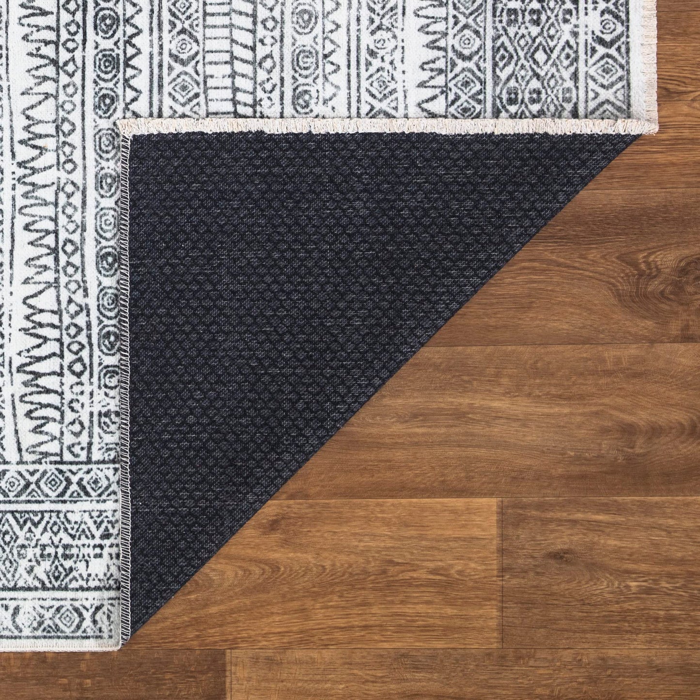 Bloom Rugs Caria, waschbarer, rutschfester Teppich, 4 x 6 Zoll, blauer traditioneller Teppich für Wohnzimmer, Schlafzimmer, Esszimmer und Küche, genaue Größe: 4 x 6 Fuß 