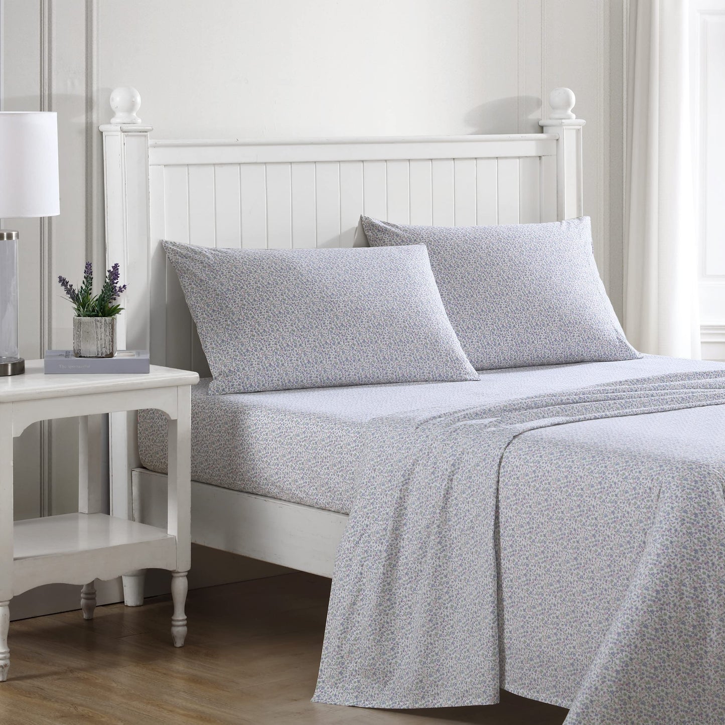 Laura Ashley - Sheet Set, Breathable Cotton Percale Bedding with Matching Pillowcases, Soft Home Decor