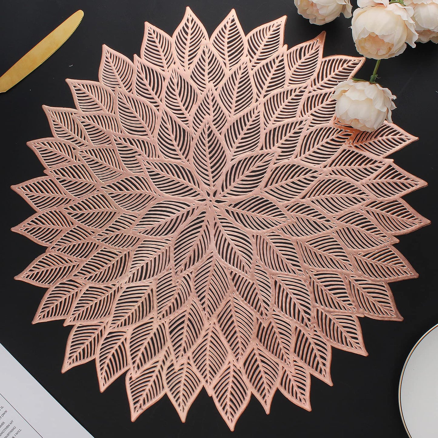 Placemats Set of 6, Round Hollow Out Flowers Place Mats for Dining Table Pressed Vinyl Blooming Leaf Table Mats for Holiday Party Wedding Accent Centerpiece Dinner Table Decoration (Gold)