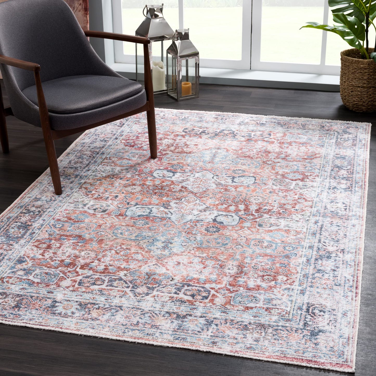 Tapis lavable antidérapant Bloom Rugs Caria 4x6 - Tapis traditionnel bleu pour salon, chambre, salle à manger et cuisine - Taille exacte : 4' x 6' 