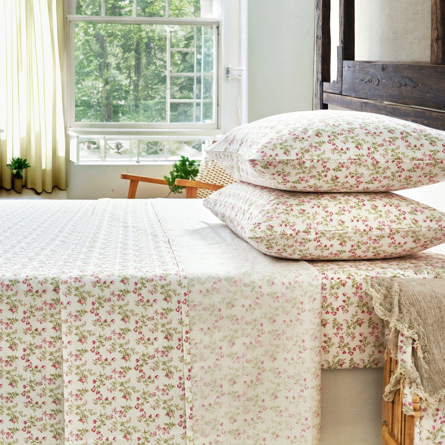 DaDa Bedding Romantic Coquette 100% Cotton Floral Sheet Set – Soft, Breathable, Deep Pocket, Wrinkle-Resistant