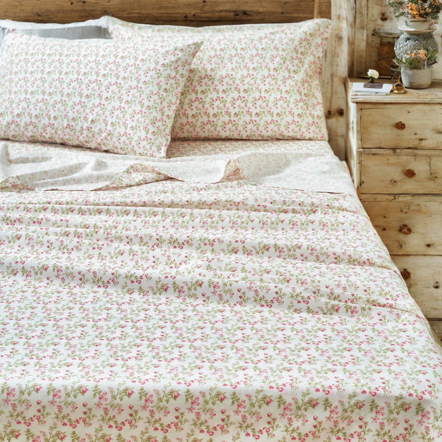 DaDa Bedding Romantic Coquette 100% Cotton Floral Sheet Set – Soft, Breathable, Deep Pocket, Wrinkle-Resistant
